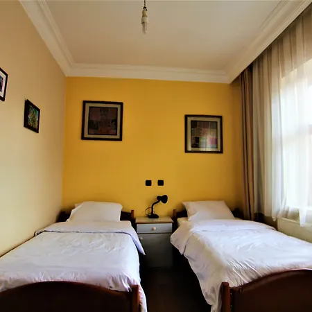 Kose فندق مبيت وإفطار غوريمِيه