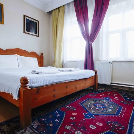 Kose فندق مبيت وإفطار غوريمِيه