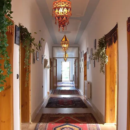 فندق مبيت وإفطار Kose