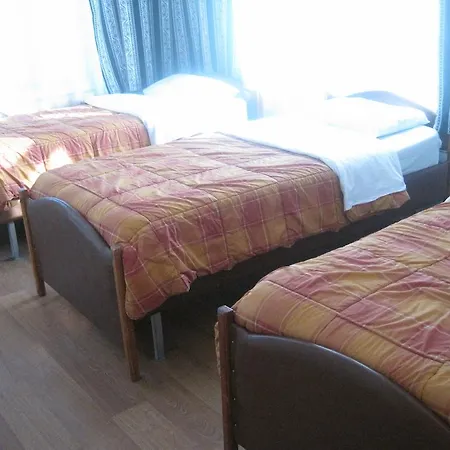 فندق مبيت وإفطار Kose 3*