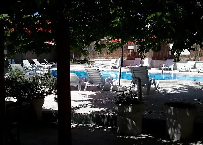 Nocleg ze śniadaniem Kose 3*