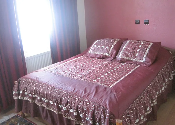 Frühstückspension Kose 3*